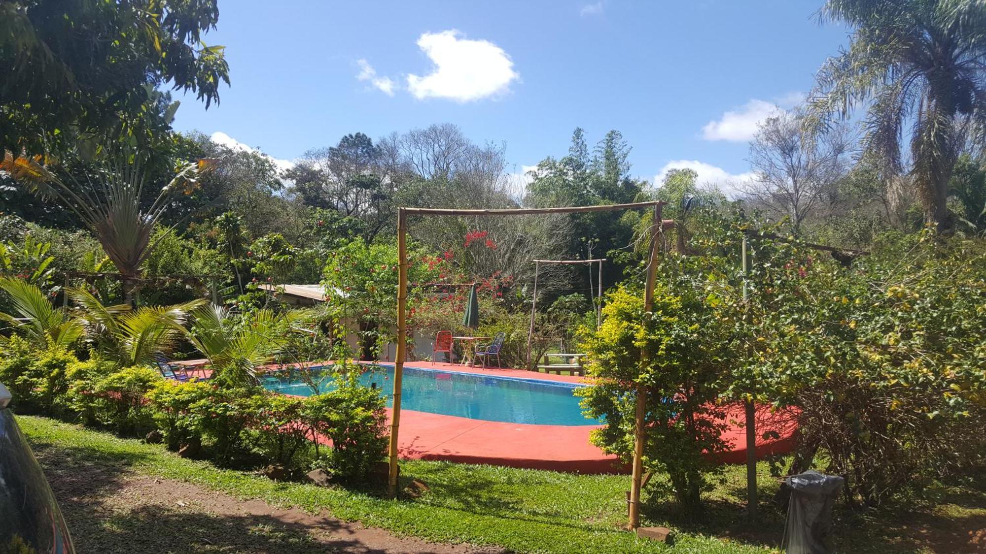 Hotel Y Residencial Amigos Puerto Iguazú Buitenkant foto